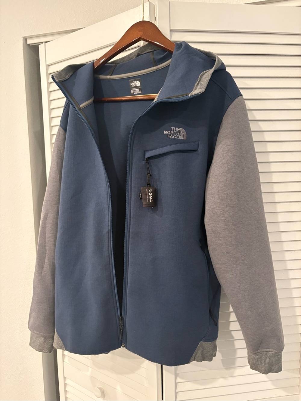 The North Face Two-Tone Blue & Gray Performance Jacket, Size XXL